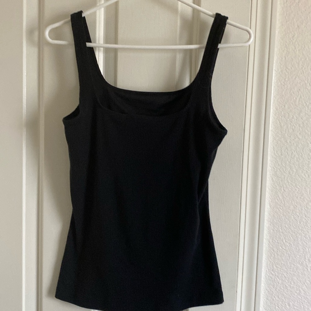 Alo black ribbed tank